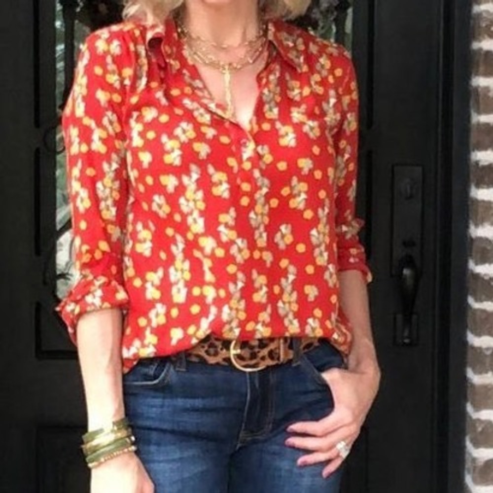 Cabi Belfry Blouse Womens S Red Floral Top 3947 Collard Almost Famous Collection